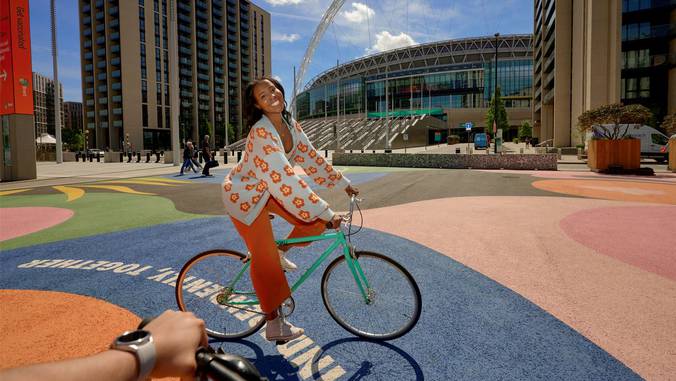 Oasiss Wembley Park Exhibition Is It Worth The Trip - 8z6bom0