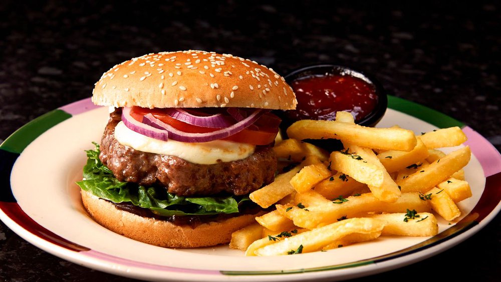 Frankie & Benny's Burger in London Designer Outlet in Wembley Park