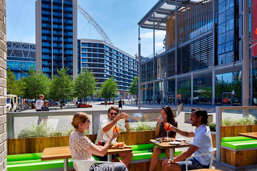 Outdoor Restaurants & Beer Gardens in Wembley | Wembley Park